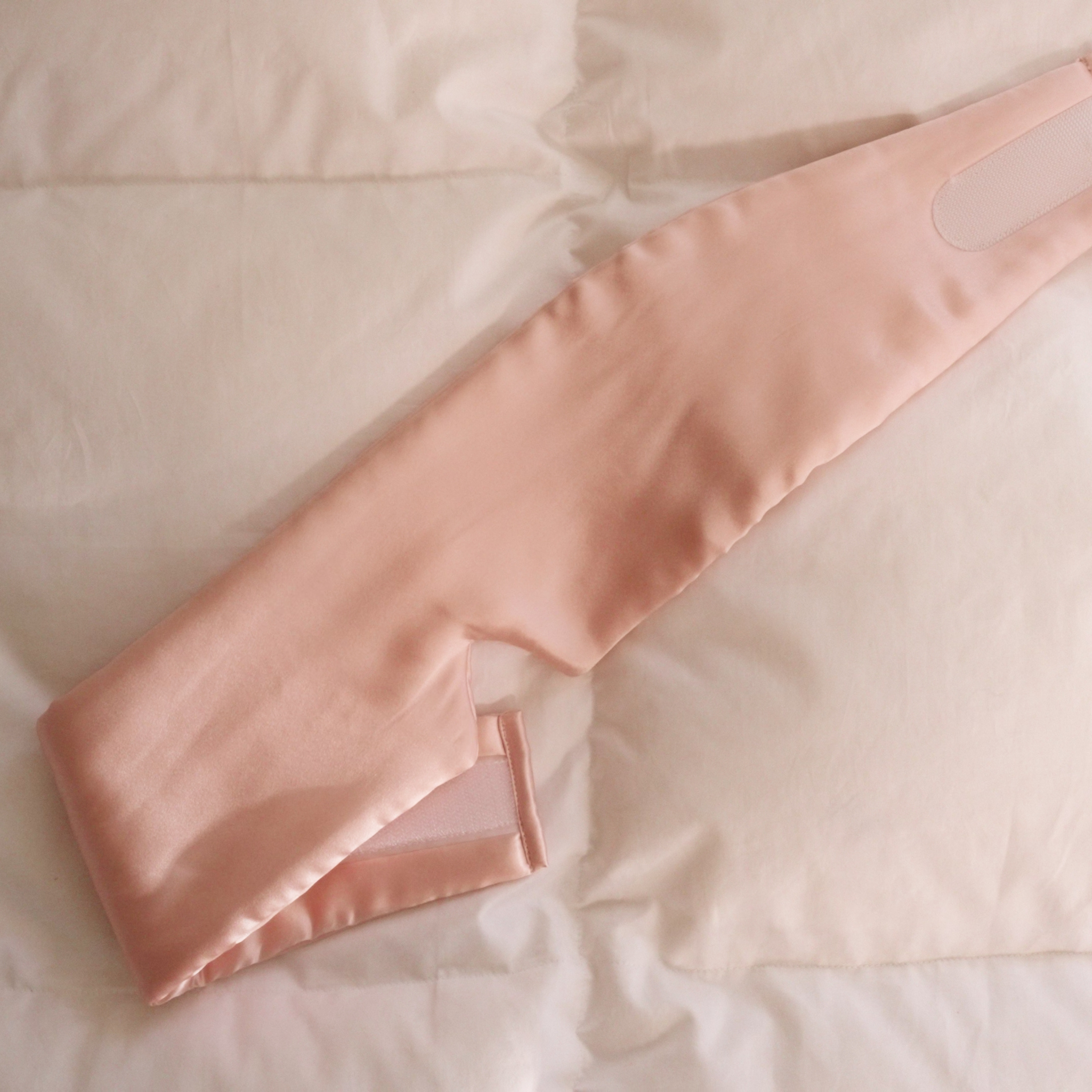 Schlafmaske aus Maulbeerseide